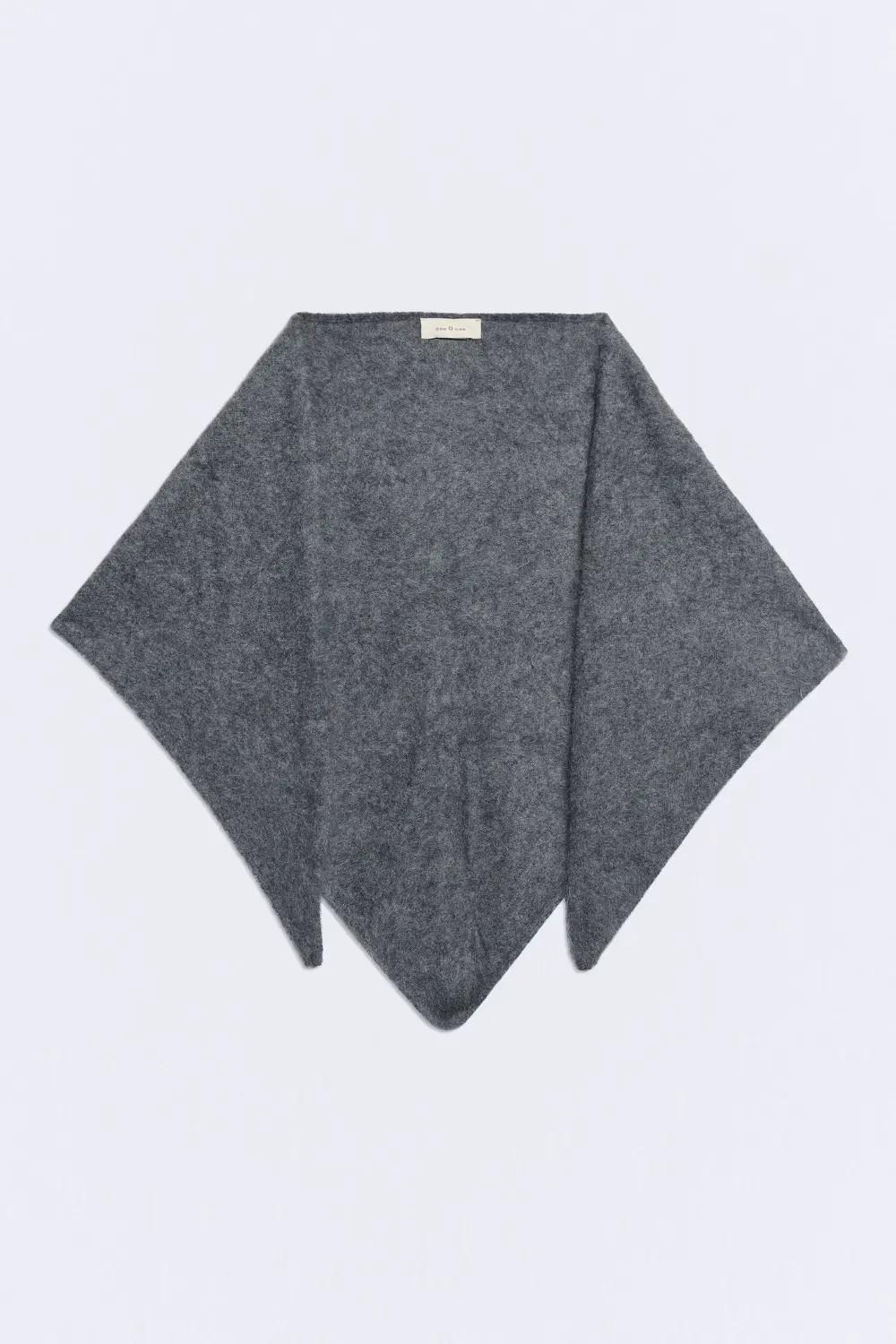 Toquilla lana y cashmere triangular medium grey Matisse