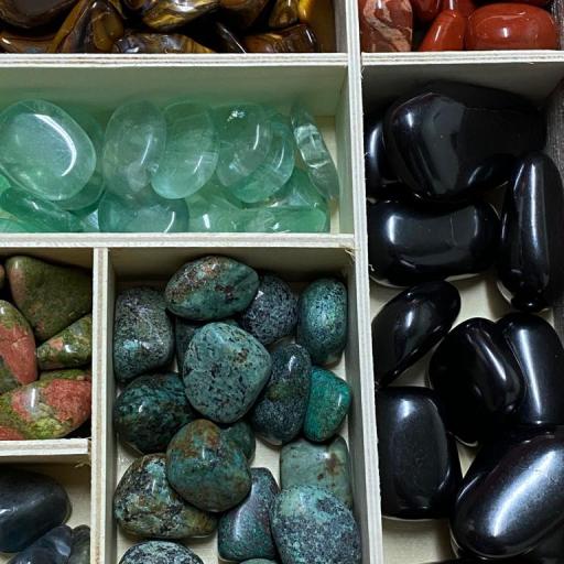 Lot  assorted mineral  [2]