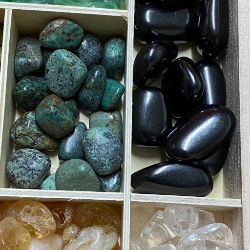 Lot  assorted mineral  [3]