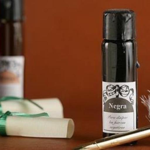 Black ink - Tinta Negra