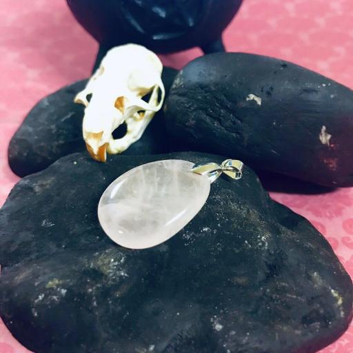 Colgante Mineral Plano Cuarzo Rosa - Pink Quartz Mineral Pendant