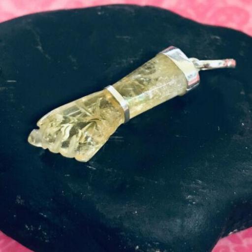  Figa Fist hand of citrine quartz , amulet , figa cuarzo
