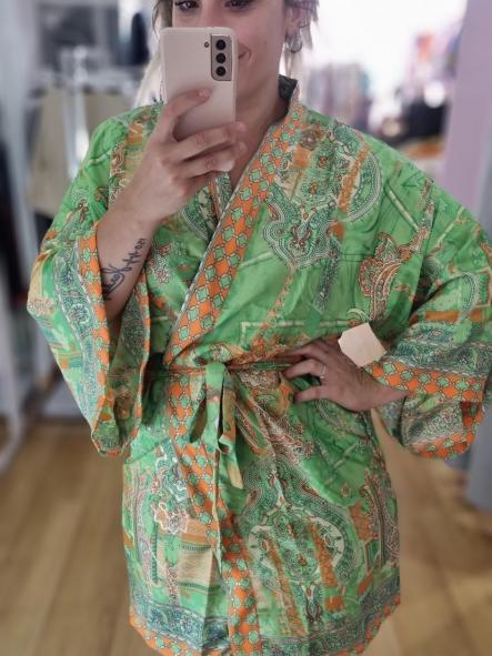 Kimono verde [3]