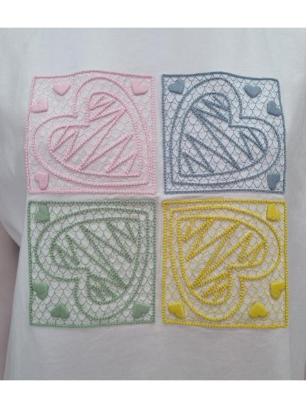 Camiseta corazones colores bordados  [0]