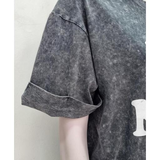 Camiseta gris efecto lavado I LOVE ME [2]