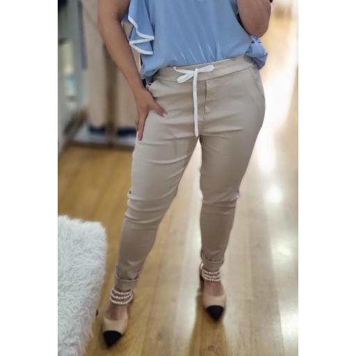 Pantalón beige TALLA GRANDE [1]