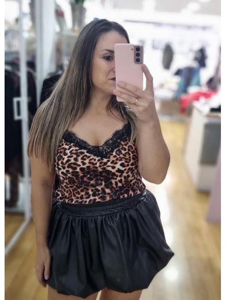 Blusa lencera satinada animal print leopardo