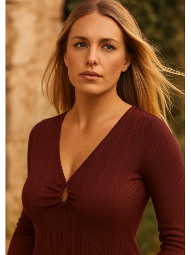 camisa cuello v manga larga con escote