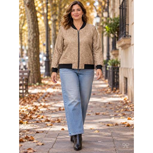 Chaqueta estampada de mujer en colores tendencia [0]