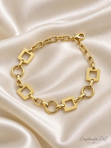 Pulsera dorada de acero con cadena de eslabones cuadrados calados y aros redondos [3]