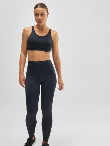 ysabel mora conjunto deportivo [0]