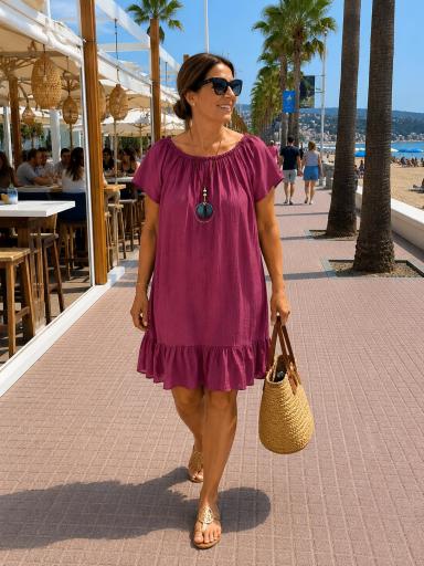 Vestido fucsia de verano con manga corta y escote fruncido [1]