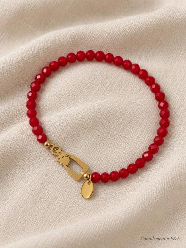 Virgen dorada en pulsera de cristales rojos con medallita [1]