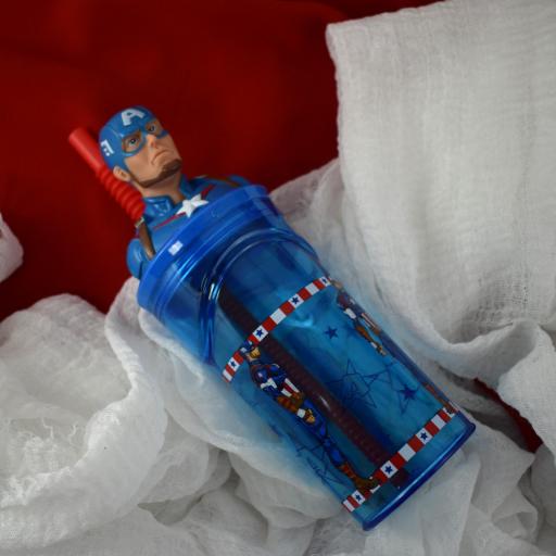 botella avengers