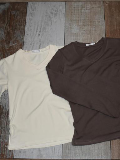 camiseta mujer cuello pico