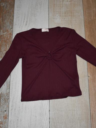 camiseta escote pico [1]