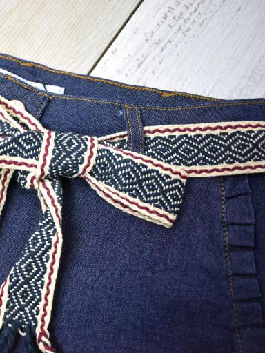 Compra Pantalón Vaquero Elástico con Plisado y Cinturón - Moda 2025 al mejor precio