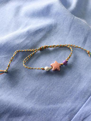 Pulsera de hilo ajustable con piedra de estrella en varios colores