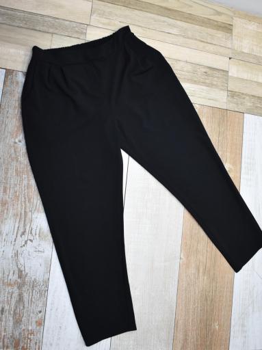 Pantalón de vestir talla curvy color negro [1]
