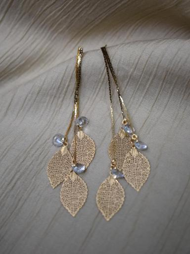 pendientes elegantes mujer acero diseño hoja ligero [1]