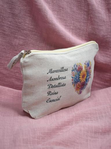 Neceser para el Día de la Madre disponible en tres modelos diferentes [3]