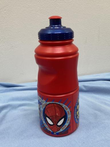 Botella infantil Spiderman Marvel de 380 ml [1]