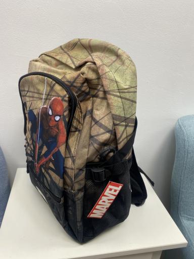 Mochila Spider-Man grande con bolsillos laterales [3]