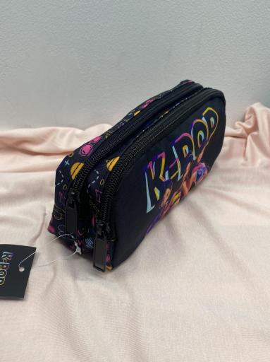 Estuche K-Pop negro con dos compartimentos [2]