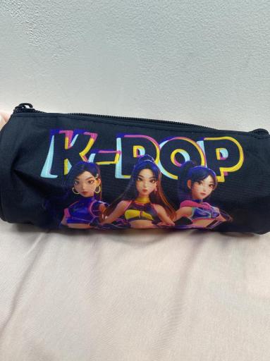 Estuche K-Pop negro para la vuelta al cole [2]