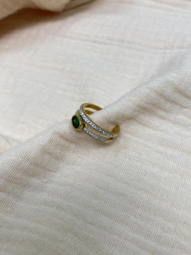 Anillo de mujer dorado con cristal verde central [2]