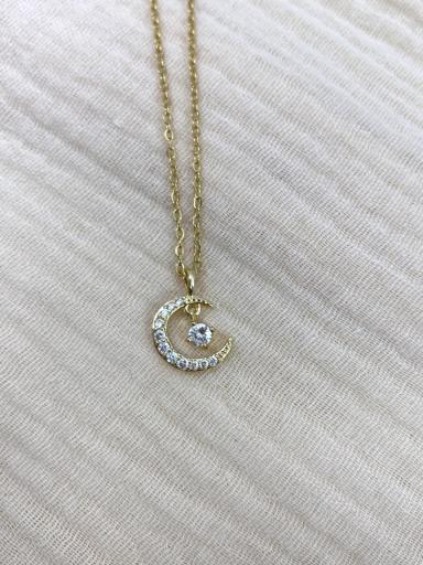 Collar dorado de mujer con colgante de luna brillante [1]
