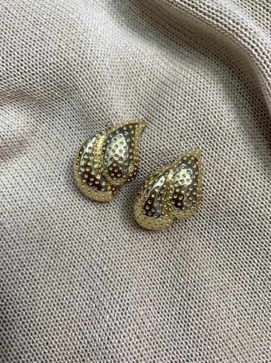 Pendiente gota doble en dorado [2]