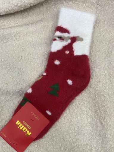 Pack de calcetines navideños de lana en varios modelos temáticos. [3]