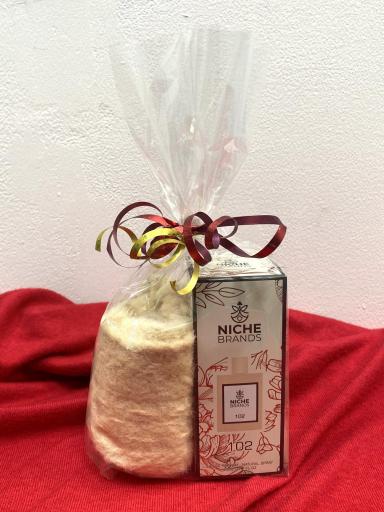 Pack navideño para mujer con calcetín de lana y perfume