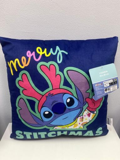 Cojín decorativo navideño de Stitch ideal para niños [1]