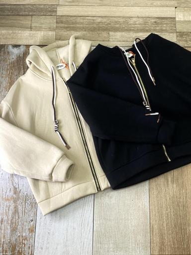 Chaqueta de mujer con interior calentito y cierre de cremallera [2]