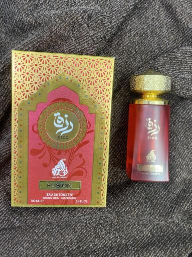 Frasco de perfume árabe Rizq Fusión femenino [1]