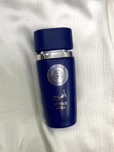Perfume árabe Aswad Aqua para hombre