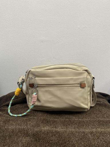 Bolso bandolera cómodo y práctico para uso diario [2]