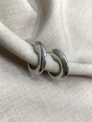 Pendientes de acero plateados con forma curva [0]