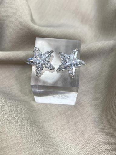 Pendientes estrella con brillantes en acero inoxidable