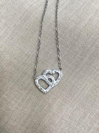 Cadena fina de collar plateado con corazones [1]