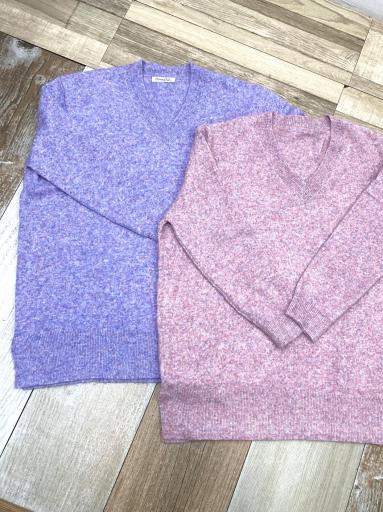 Jersey calentito con escote en pico color rosa [1]