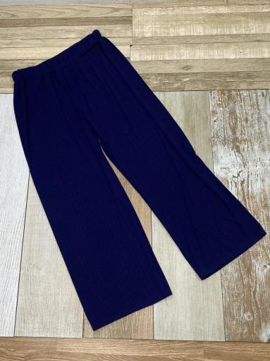 look curvy mujer conjunto azul marino estilo casual elegante [2]