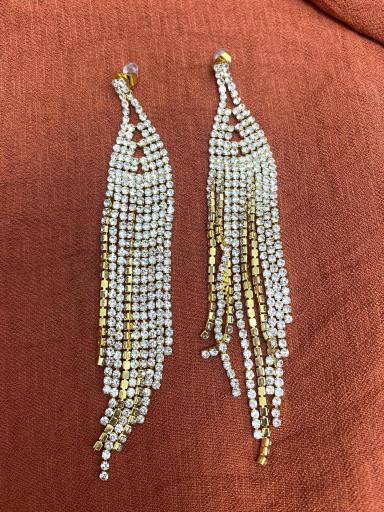 Pendientes elegantes de acero con cristales en color dorado [2]