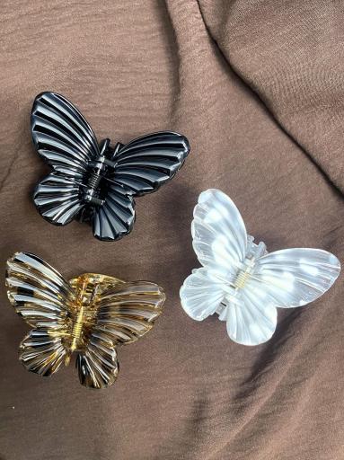 Pinza de pelo con forma de mariposa en varios tonos [1]