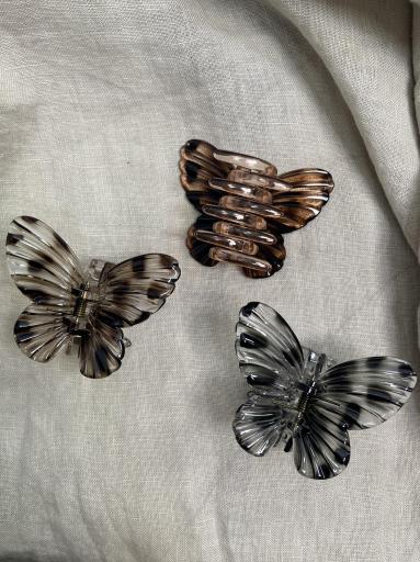 Accesorio para el pelo con diseño de mariposa [3]