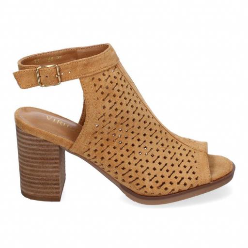 Sandalia abotinada de tacón cómodo – Elegancia y frescura para tus looks de verano [1]