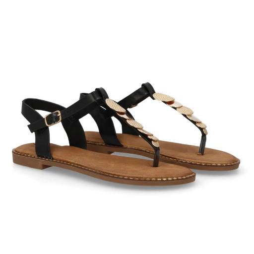 sandalias mujer negras detalle metálico