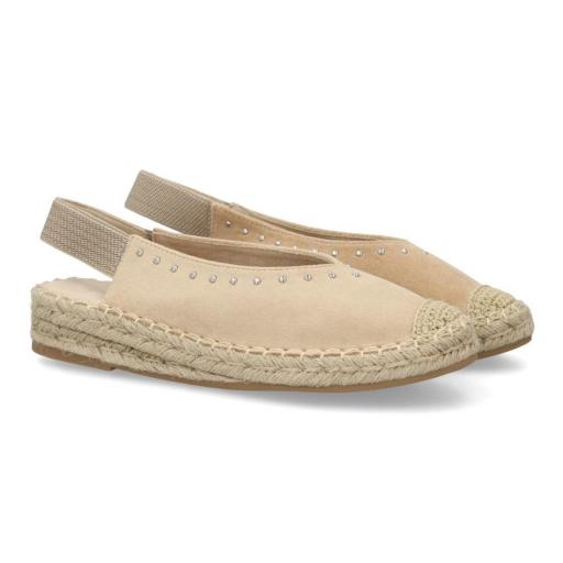 alpargatas mujer beige con tachas y elastico [1]
